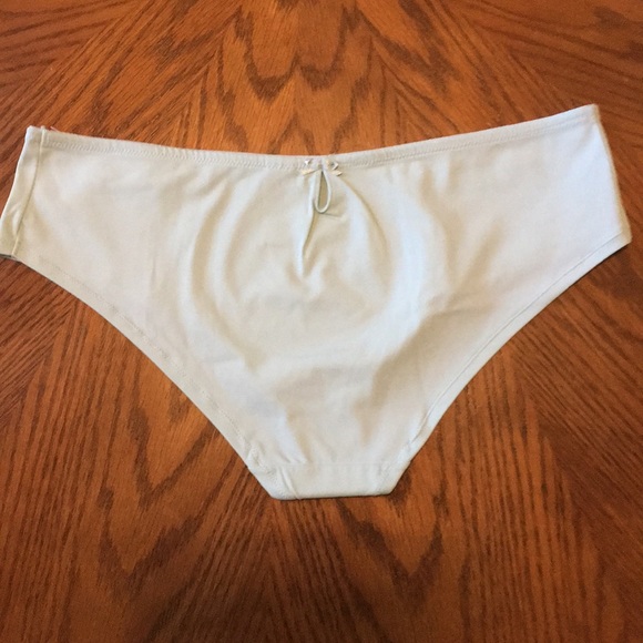 NWOT Maidenform Bikini Panties - Picture 2 of 2